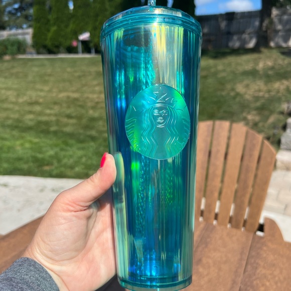 STARBUCKS KALEIDOSCOPE BLUE cold cup! Rare design! 24oz NWT SOLD OUT! - Picture 5 of 8